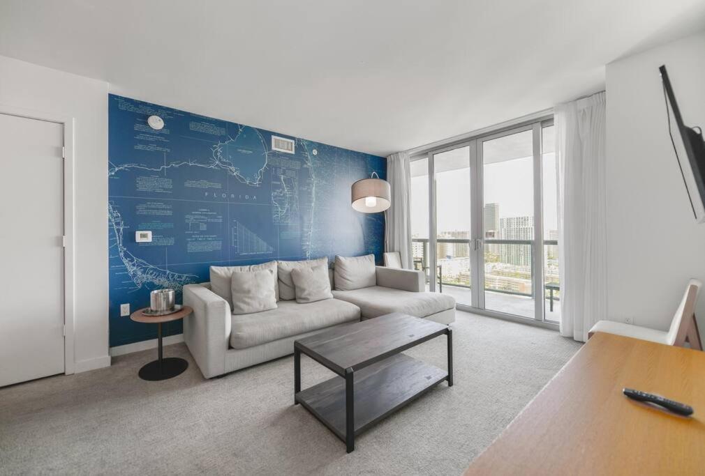 Awesome 2Br Condo Beachwalk Resort Hallandale Beach Exteriér fotografie